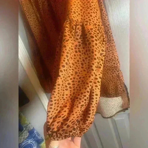 Copper & Black Hi Lo V neck long sleeves NWOT women’s size large - Picture 4 of 7